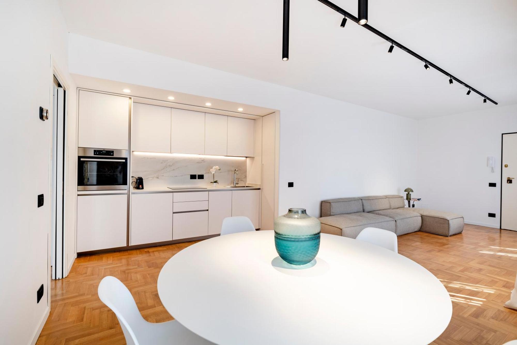 San Barnaba Palace R&r Apartment *