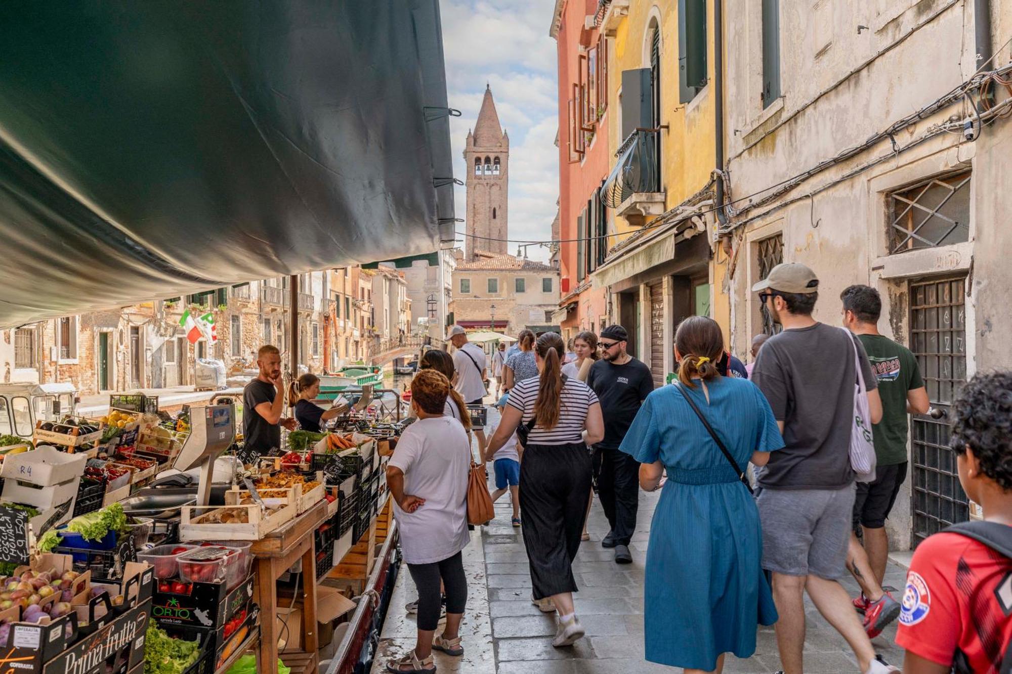 San Barnaba Palace R&r *